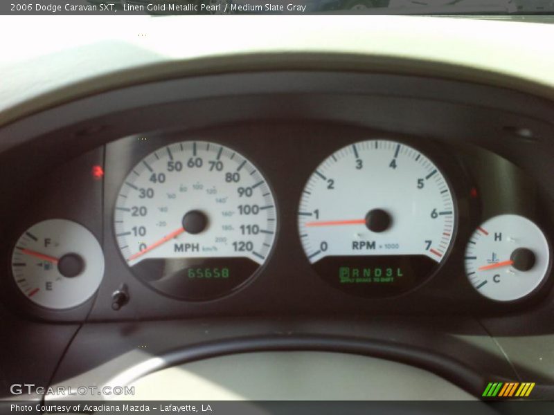 Linen Gold Metallic Pearl / Medium Slate Gray 2006 Dodge Caravan SXT