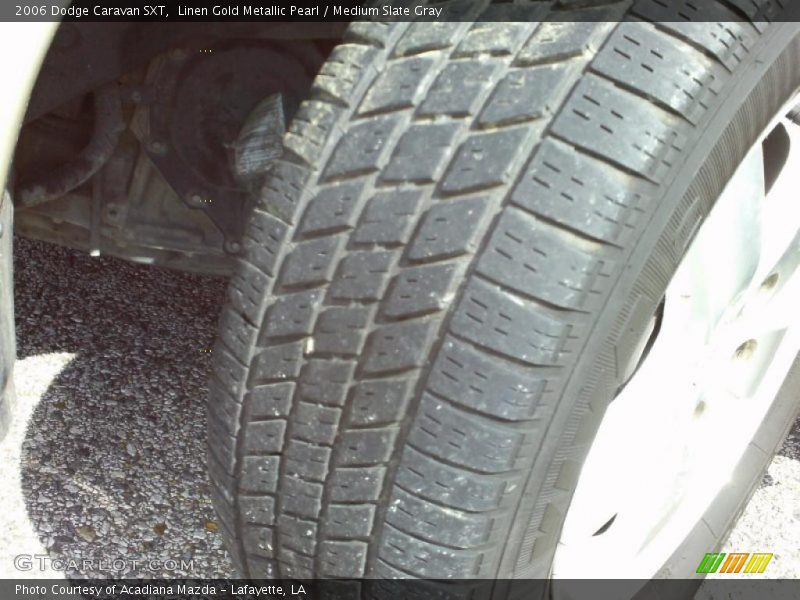 Linen Gold Metallic Pearl / Medium Slate Gray 2006 Dodge Caravan SXT
