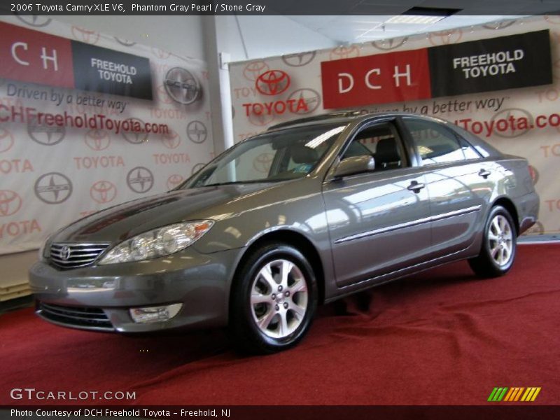 Phantom Gray Pearl / Stone Gray 2006 Toyota Camry XLE V6
