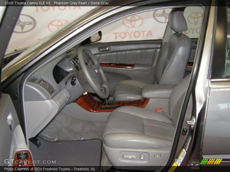 Phantom Gray Pearl / Stone Gray 2006 Toyota Camry XLE V6