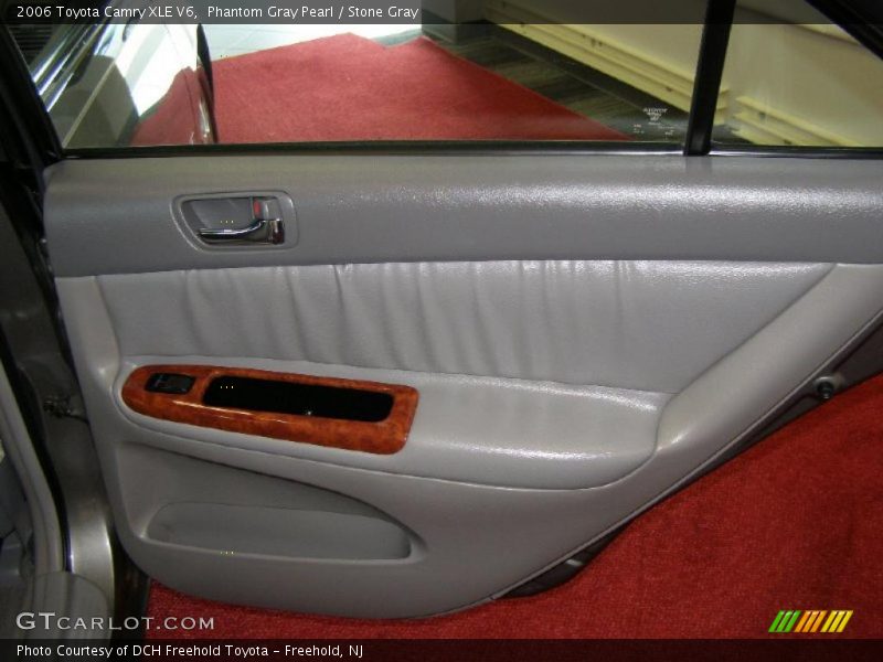 Phantom Gray Pearl / Stone Gray 2006 Toyota Camry XLE V6