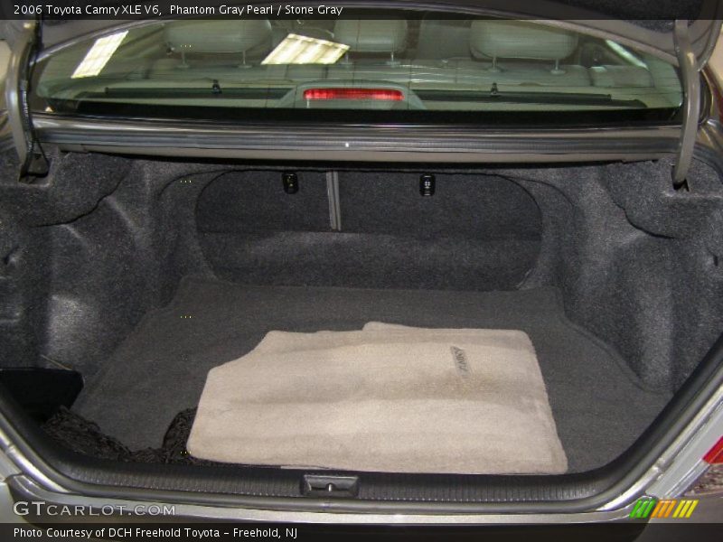 Phantom Gray Pearl / Stone Gray 2006 Toyota Camry XLE V6