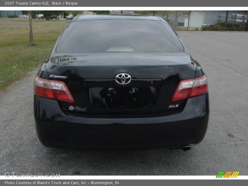 Black / Bisque 2007 Toyota Camry XLE
