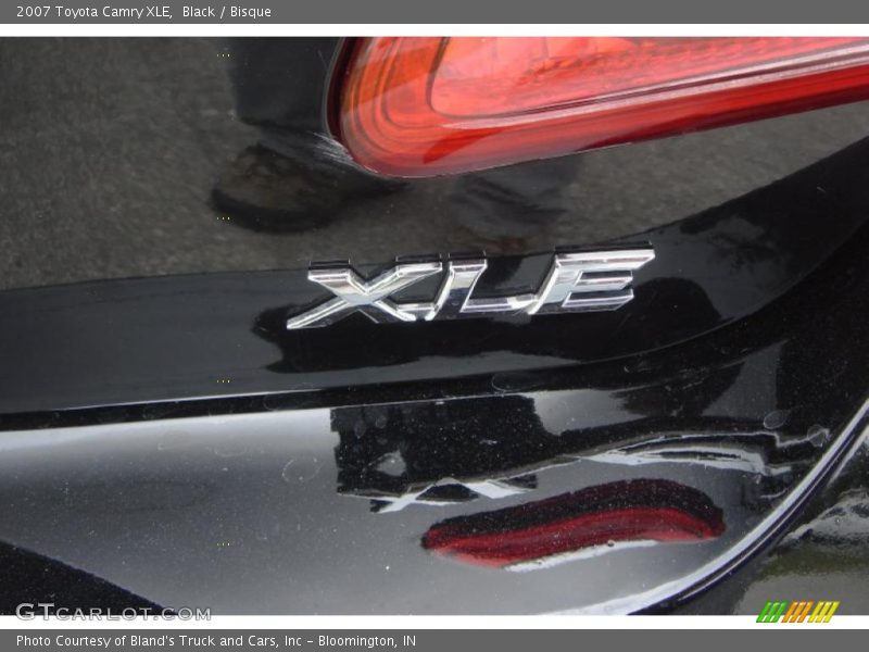 Black / Bisque 2007 Toyota Camry XLE