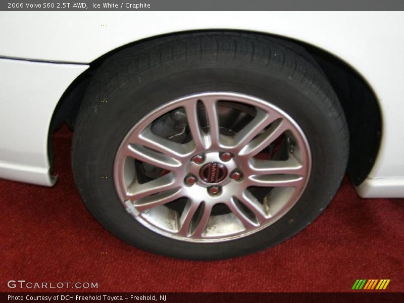 Ice White / Graphite 2006 Volvo S60 2.5T AWD