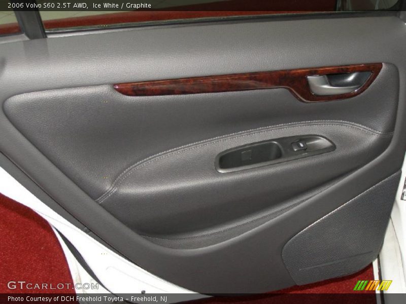 Ice White / Graphite 2006 Volvo S60 2.5T AWD
