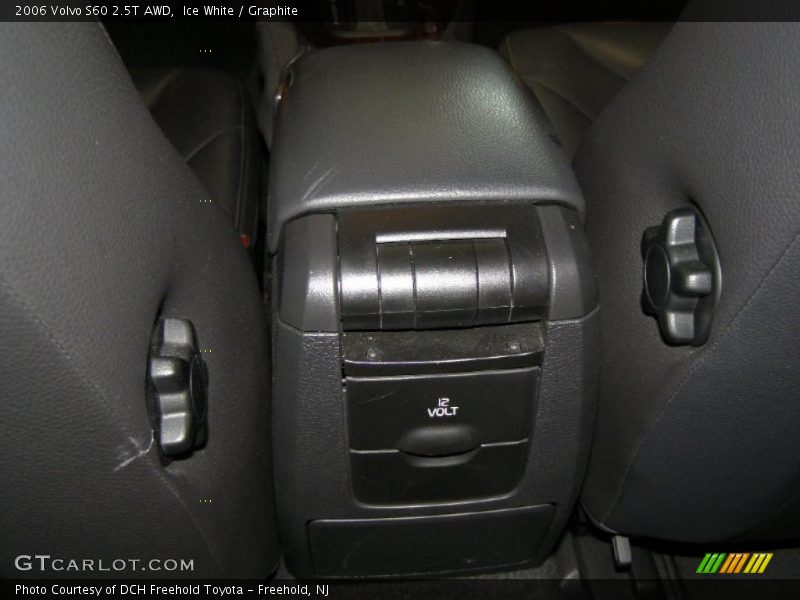 Ice White / Graphite 2006 Volvo S60 2.5T AWD