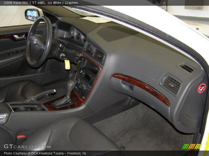 Ice White / Graphite 2006 Volvo S60 2.5T AWD