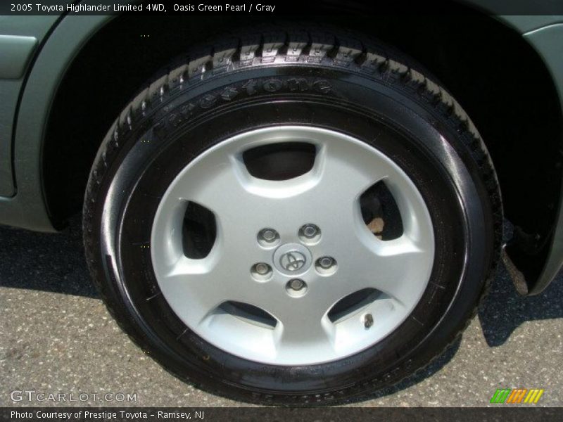 Oasis Green Pearl / Gray 2005 Toyota Highlander Limited 4WD