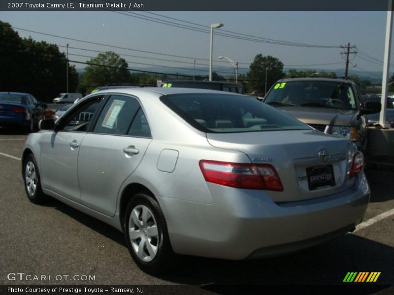 Titanium Metallic / Ash 2007 Toyota Camry LE