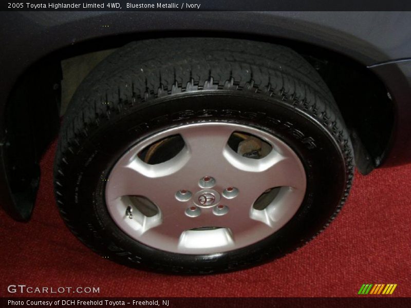 Bluestone Metallic / Ivory 2005 Toyota Highlander Limited 4WD