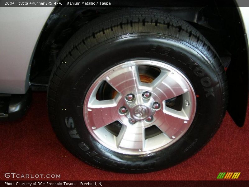 Titanium Metallic / Taupe 2004 Toyota 4Runner SR5 4x4