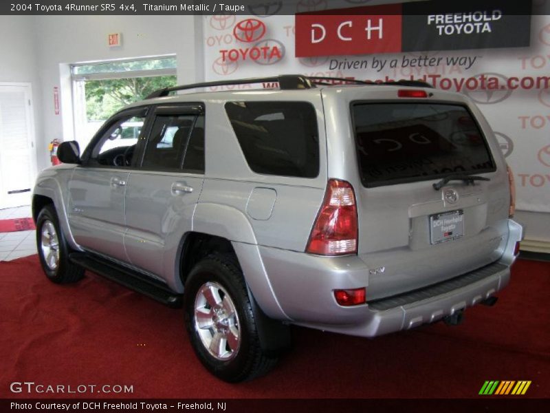 Titanium Metallic / Taupe 2004 Toyota 4Runner SR5 4x4