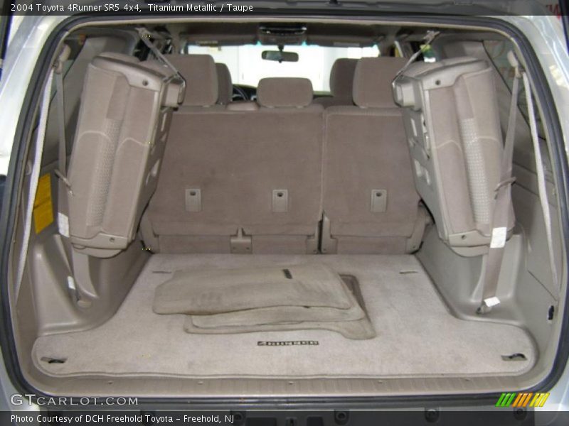 Titanium Metallic / Taupe 2004 Toyota 4Runner SR5 4x4