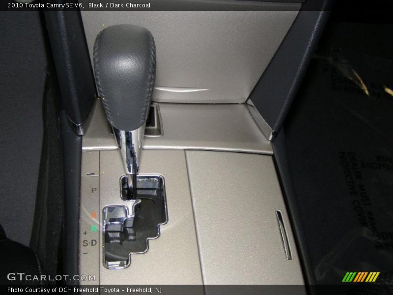 Black / Dark Charcoal 2010 Toyota Camry SE V6