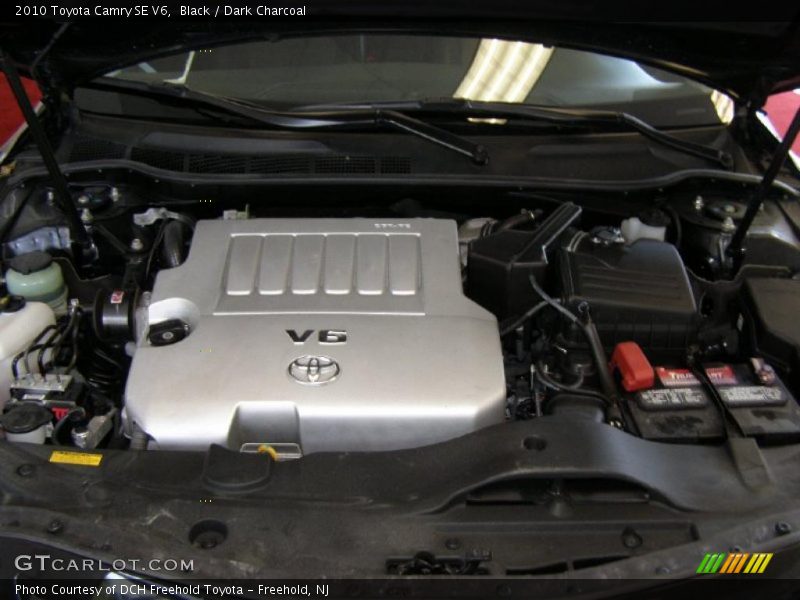 Black / Dark Charcoal 2010 Toyota Camry SE V6