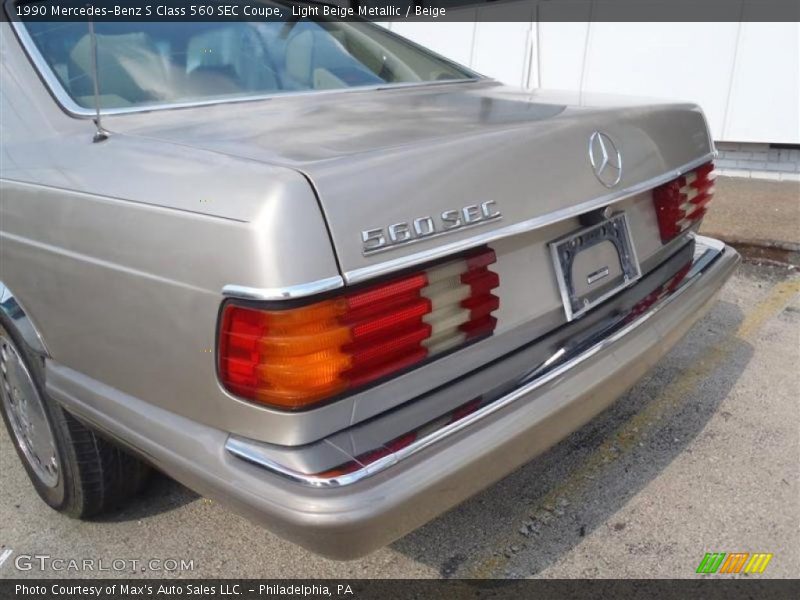 Light Beige Metallic / Beige 1990 Mercedes-Benz S Class 560 SEC Coupe