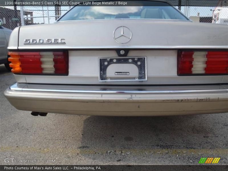 Light Beige Metallic / Beige 1990 Mercedes-Benz S Class 560 SEC Coupe