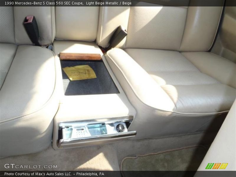 Light Beige Metallic / Beige 1990 Mercedes-Benz S Class 560 SEC Coupe