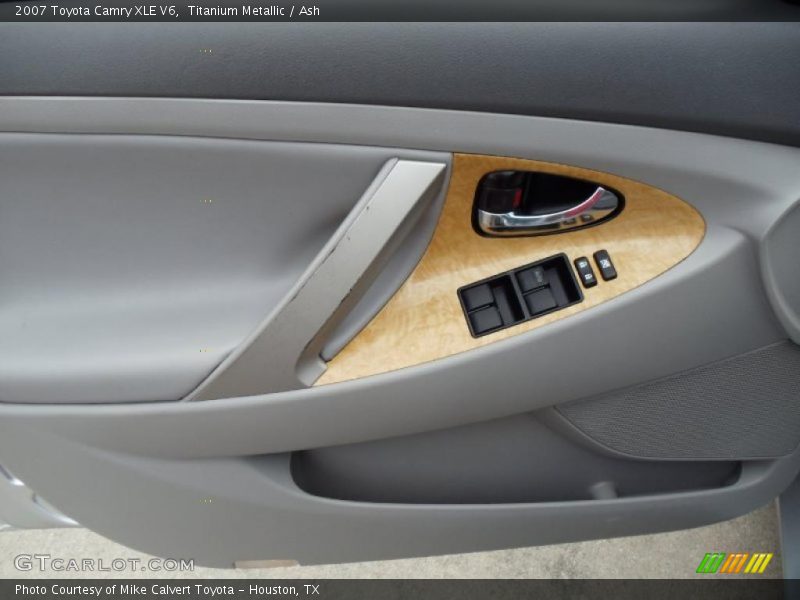 Titanium Metallic / Ash 2007 Toyota Camry XLE V6