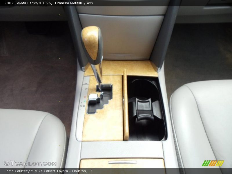 Titanium Metallic / Ash 2007 Toyota Camry XLE V6