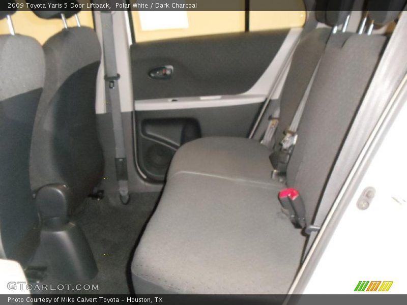 Polar White / Dark Charcoal 2009 Toyota Yaris 5 Door Liftback