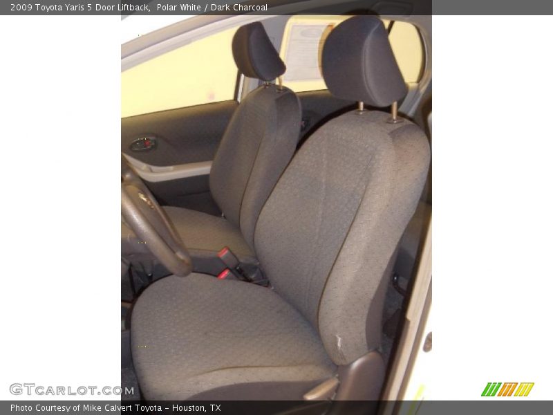 Polar White / Dark Charcoal 2009 Toyota Yaris 5 Door Liftback