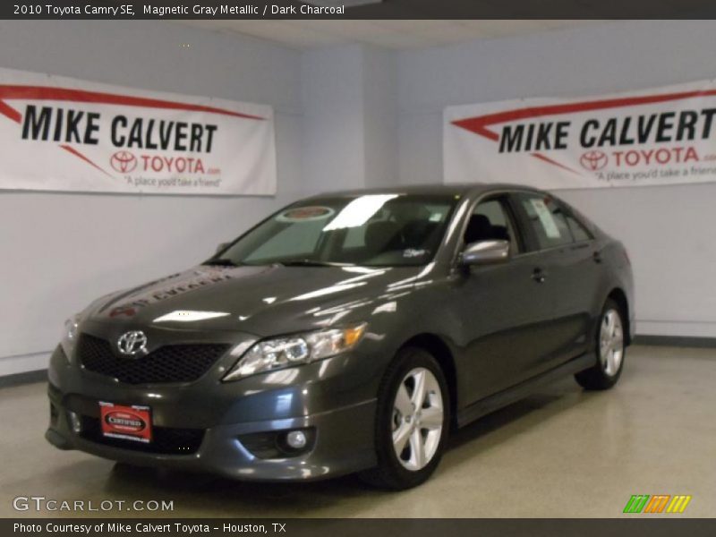 Magnetic Gray Metallic / Dark Charcoal 2010 Toyota Camry SE