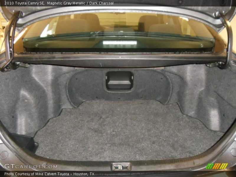 Magnetic Gray Metallic / Dark Charcoal 2010 Toyota Camry SE