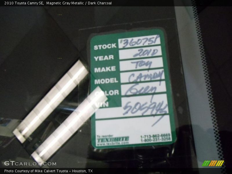 Magnetic Gray Metallic / Dark Charcoal 2010 Toyota Camry SE
