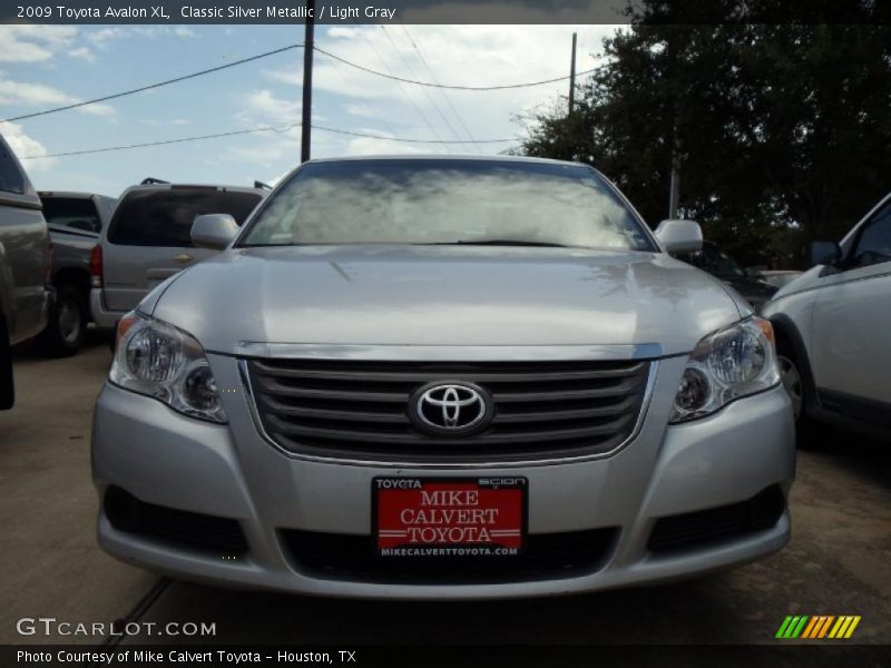 Classic Silver Metallic / Light Gray 2009 Toyota Avalon XL