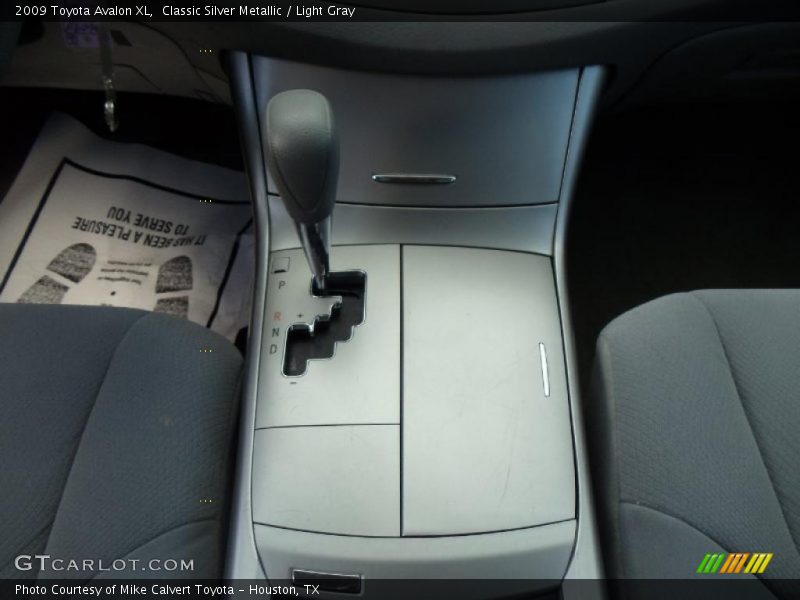 Classic Silver Metallic / Light Gray 2009 Toyota Avalon XL