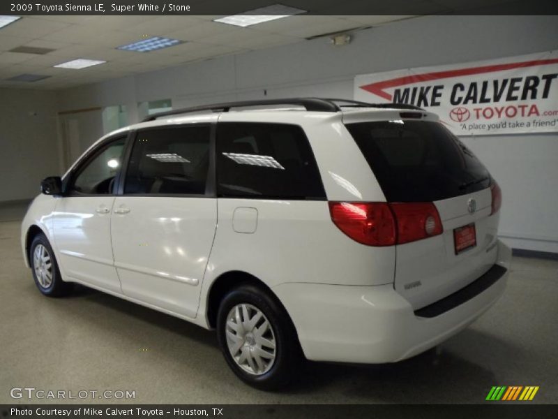 Super White / Stone 2009 Toyota Sienna LE