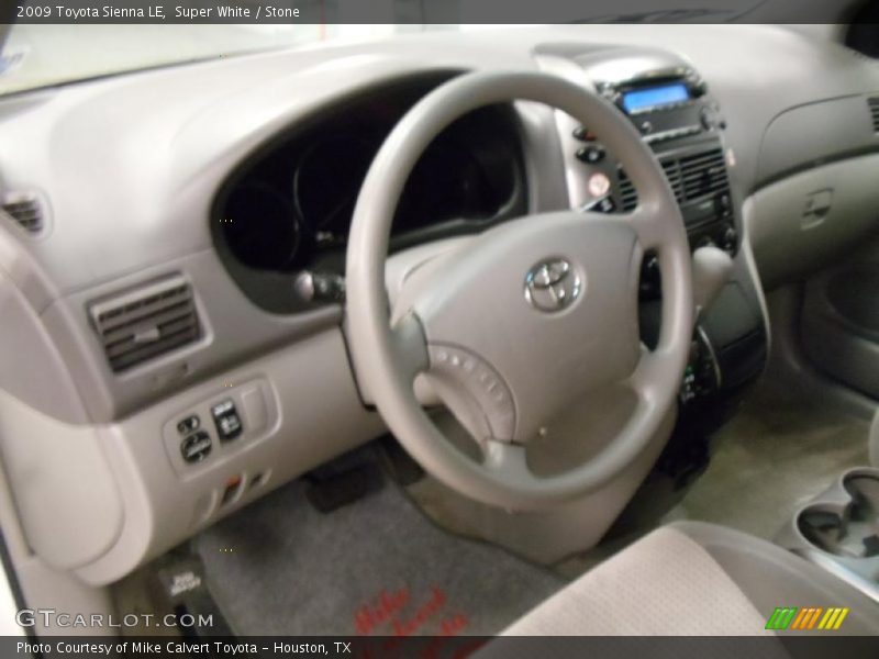 Super White / Stone 2009 Toyota Sienna LE