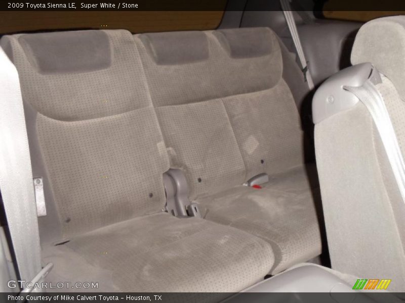 Super White / Stone 2009 Toyota Sienna LE