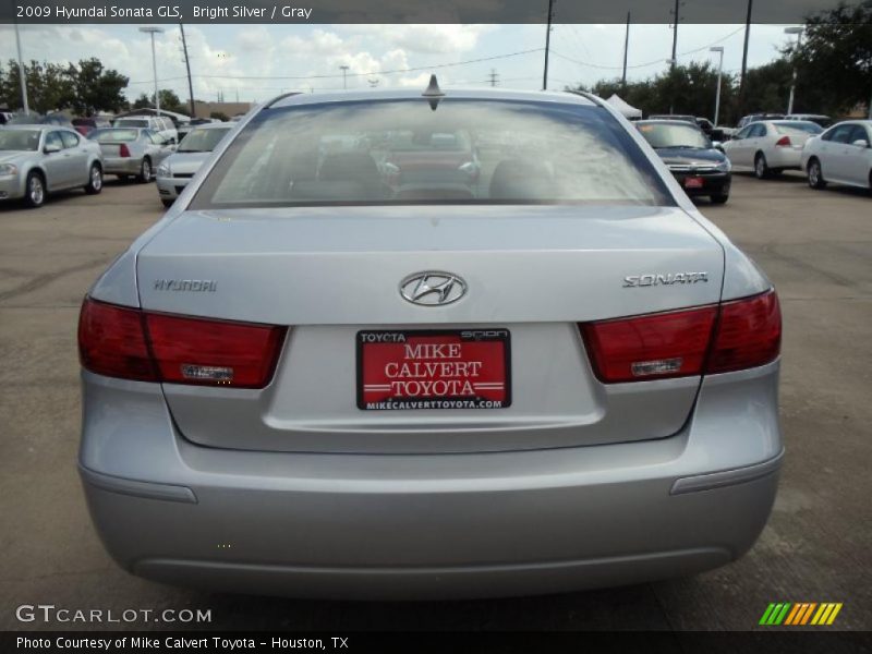 Bright Silver / Gray 2009 Hyundai Sonata GLS