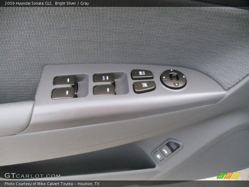 Bright Silver / Gray 2009 Hyundai Sonata GLS