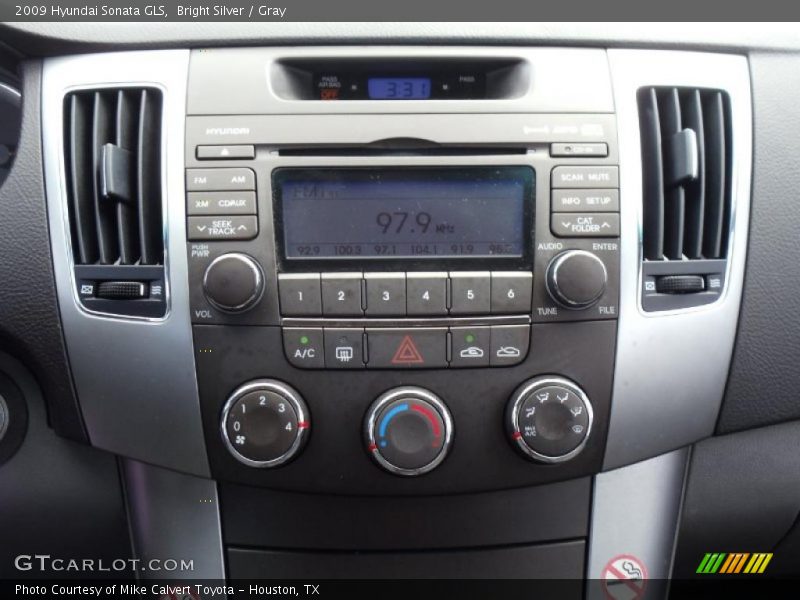 Bright Silver / Gray 2009 Hyundai Sonata GLS