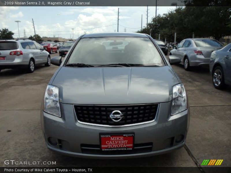 Magnetic Gray / Charcoal 2009 Nissan Sentra 2.0