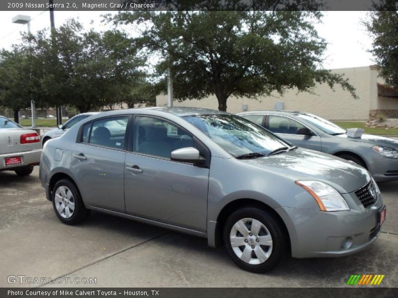 Magnetic Gray / Charcoal 2009 Nissan Sentra 2.0