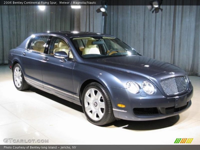 Meteor / Magnolia/Nautic 2006 Bentley Continental Flying Spur