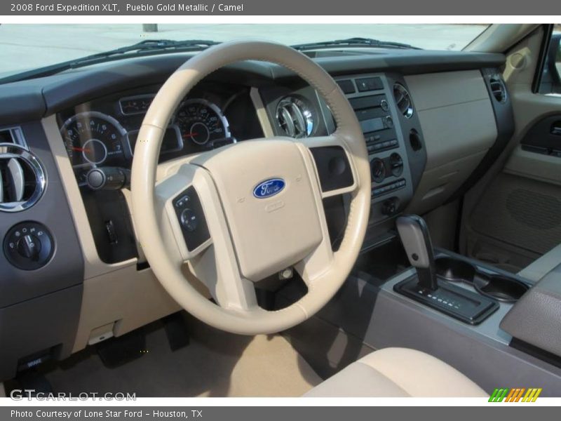 Pueblo Gold Metallic / Camel 2008 Ford Expedition XLT