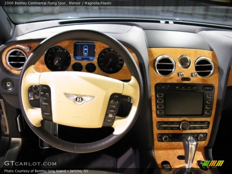 Meteor / Magnolia/Nautic 2006 Bentley Continental Flying Spur