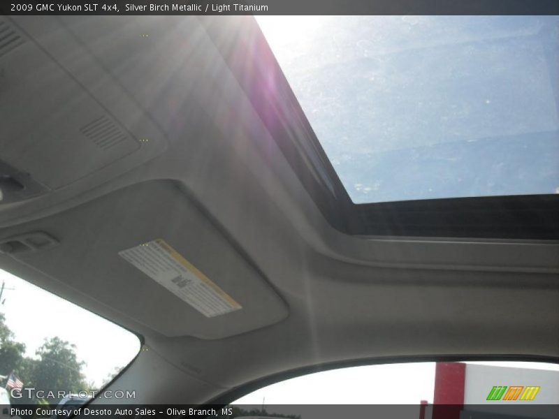Silver Birch Metallic / Light Titanium 2009 GMC Yukon SLT 4x4