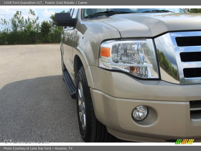 Pueblo Gold Metallic / Camel 2008 Ford Expedition XLT