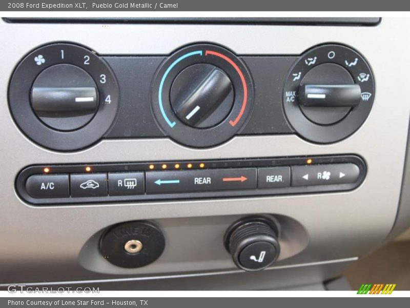 Pueblo Gold Metallic / Camel 2008 Ford Expedition XLT