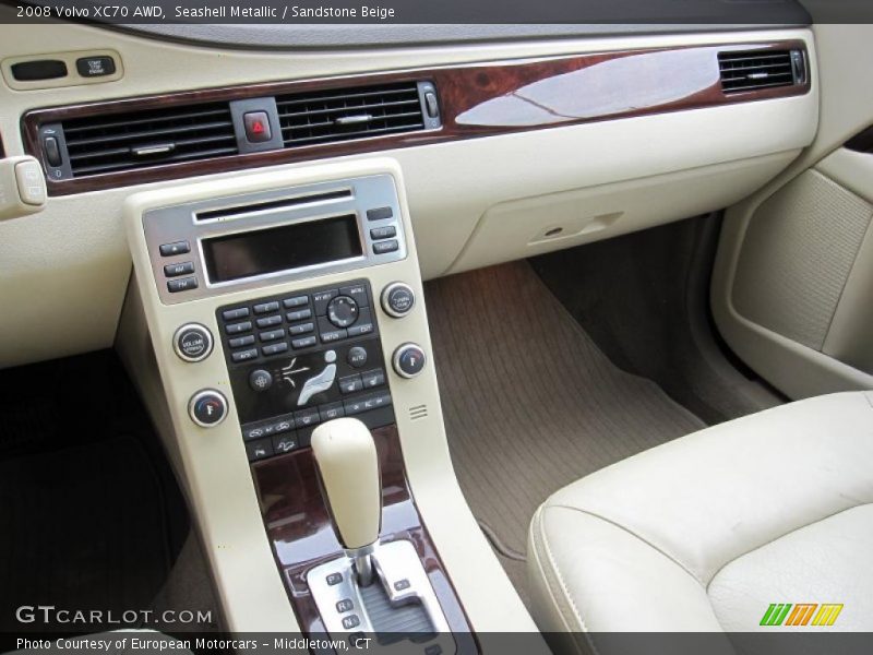 Seashell Metallic / Sandstone Beige 2008 Volvo XC70 AWD