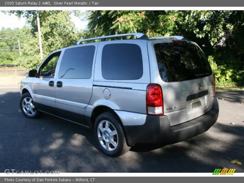 Silver Pearl Metallic / Tan 2005 Saturn Relay 2 AWD