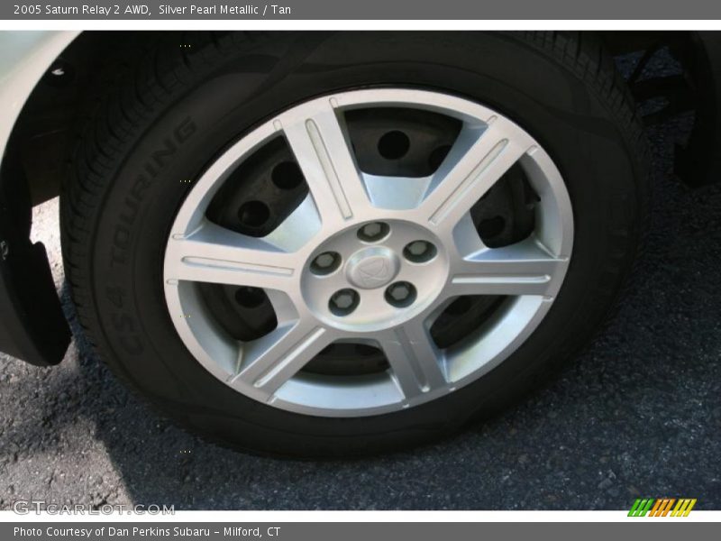 Silver Pearl Metallic / Tan 2005 Saturn Relay 2 AWD