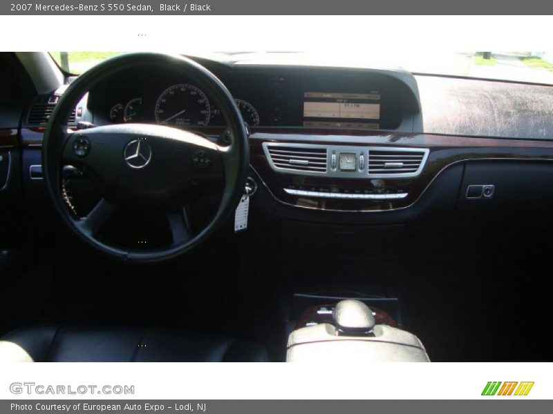 Black / Black 2007 Mercedes-Benz S 550 Sedan